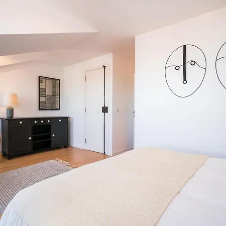 Guestready - Campolide Boho Terrace Duplex 4 Bedrooms Lissabon